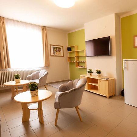 Csoemoeri Vendeghaz Hotel Csomor Kültér fotó